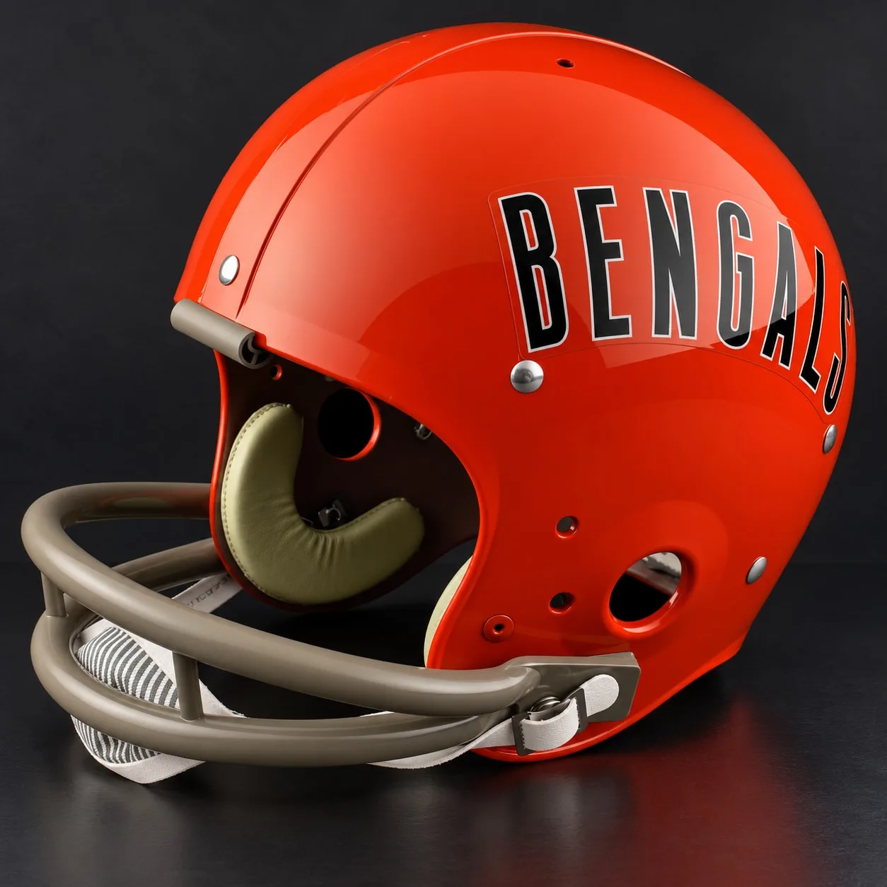 Cincinnati Bengals Throwback Vintage Shell Football Helmet 1968-1979 – TK Suspension