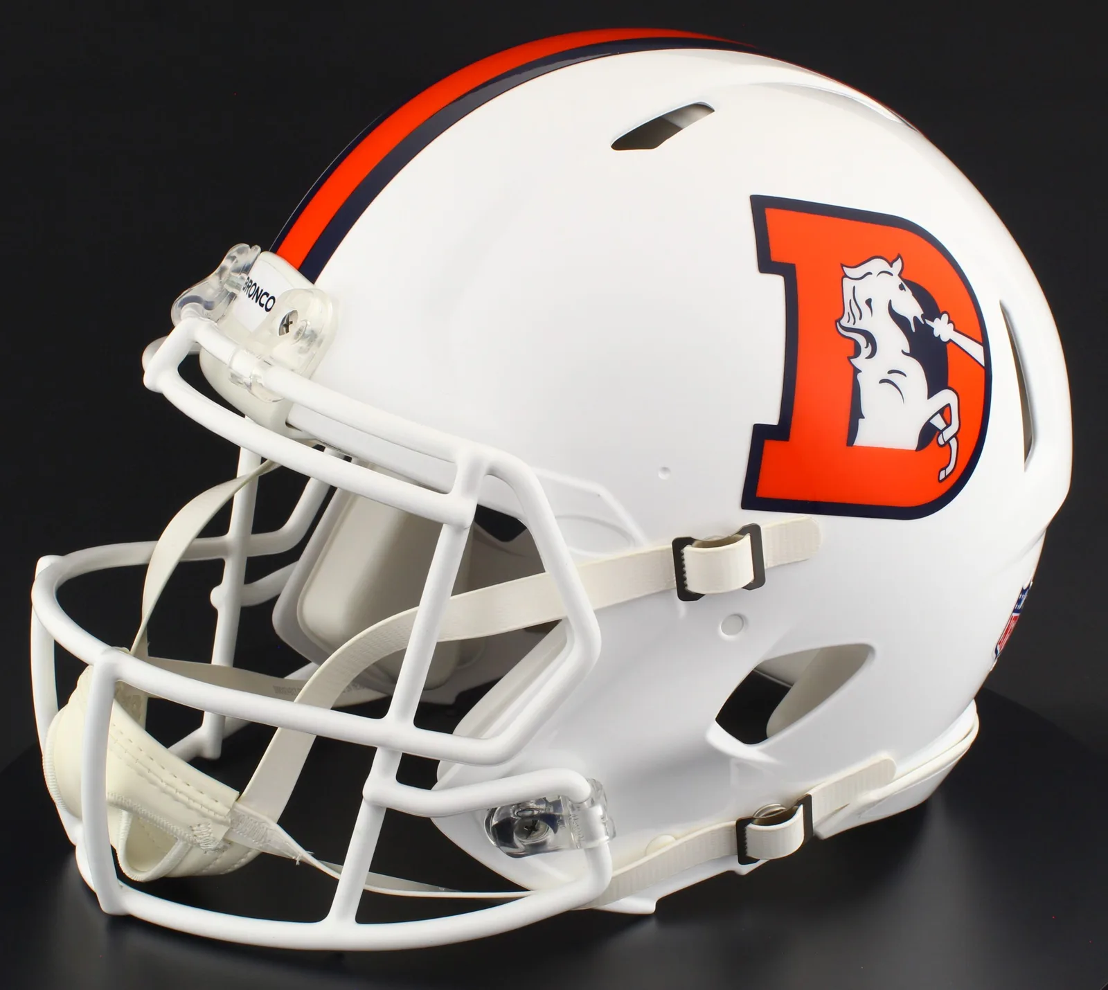Denver Broncos Riddell Authentic Speed Football Helmet – 2023 Snowcapped