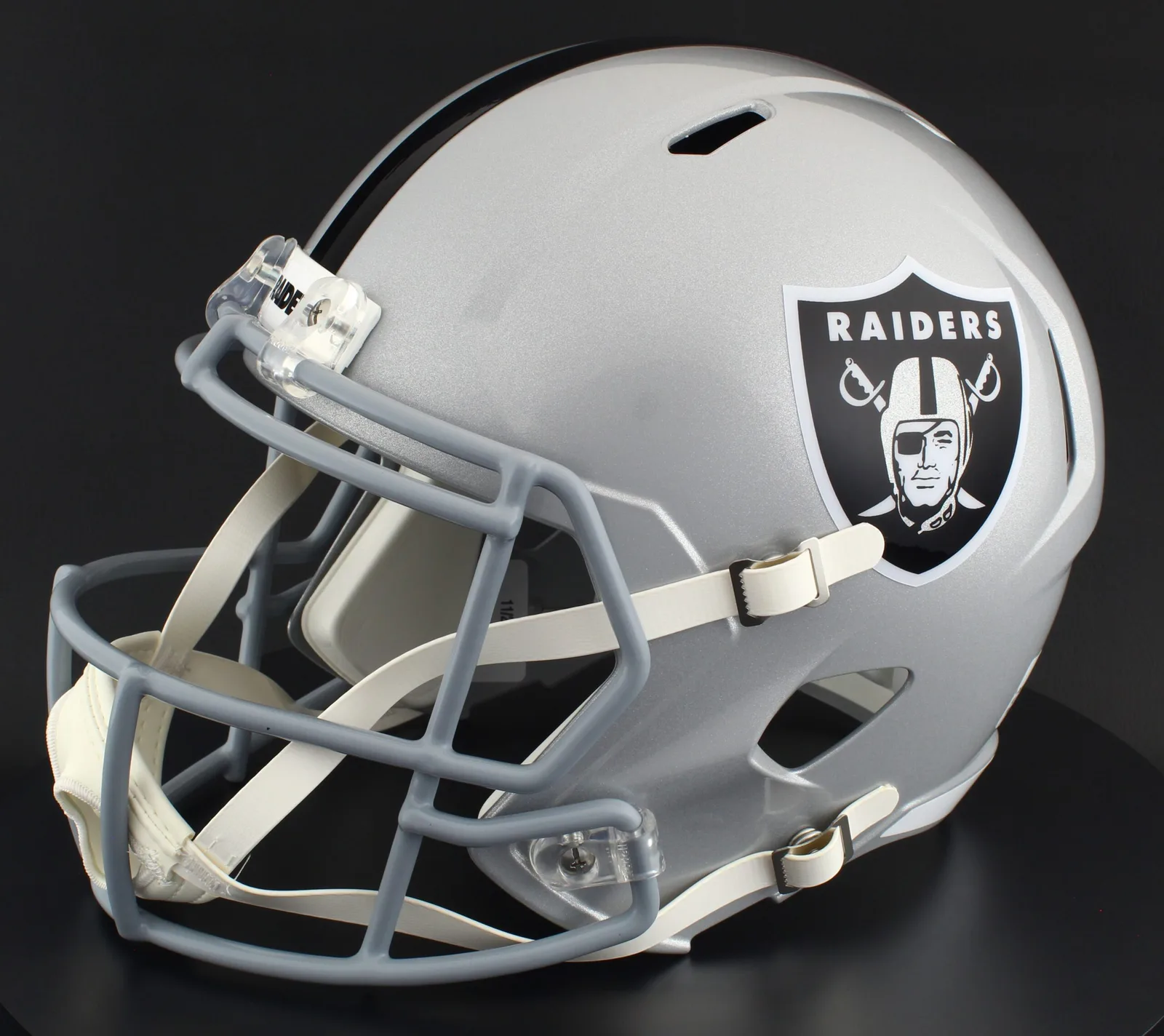 Las Vegas Raiders Riddell Replica Speed Football Helmet – Silver Pirate