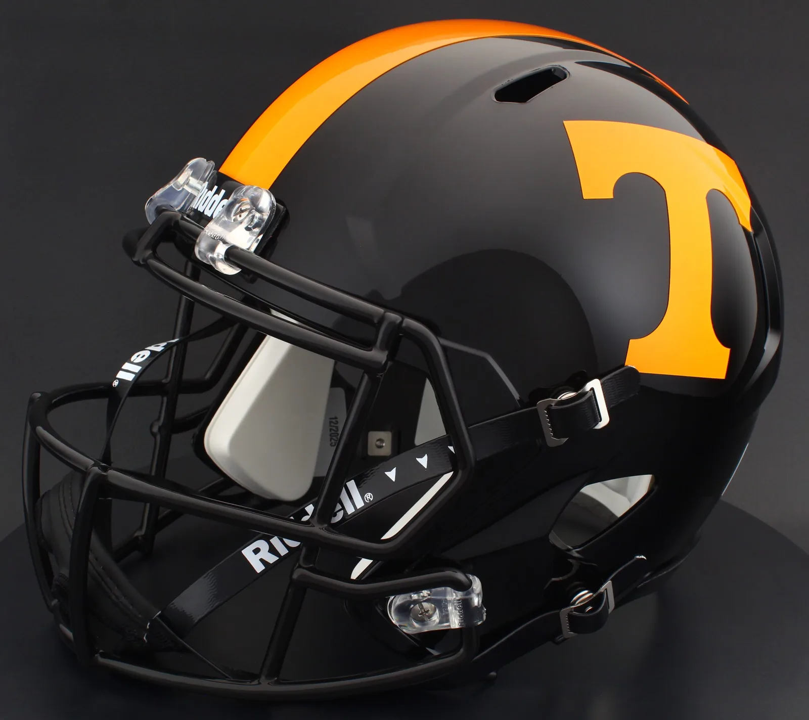 Tennessee Volunteers Riddell Replica Speed Football Helmet – Dark Mode Black